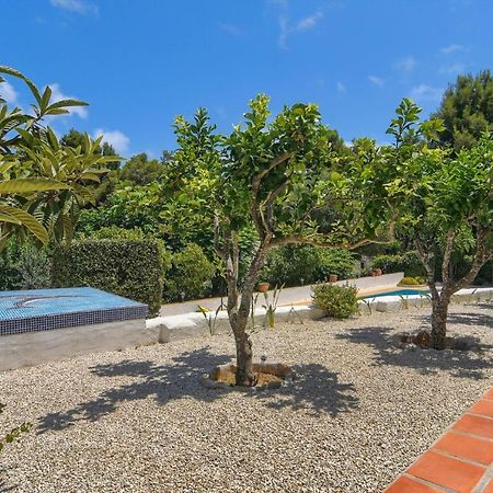 Villa Margarita - A Tranquil Oasis With Large Private Pool Jávea Екстериор снимка