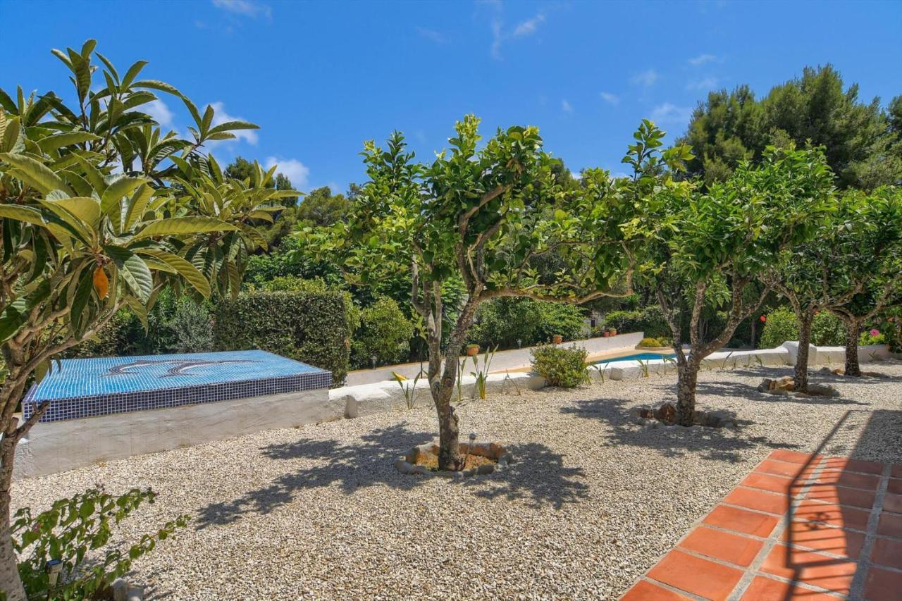 Villa Margarita - A Tranquil Oasis With Large Private Pool Jávea Екстериор снимка