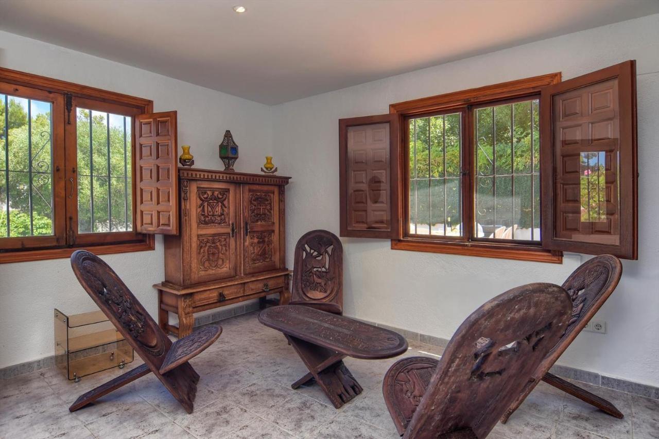 Villa Margarita - A Tranquil Oasis With Large Private Pool Jávea Екстериор снимка